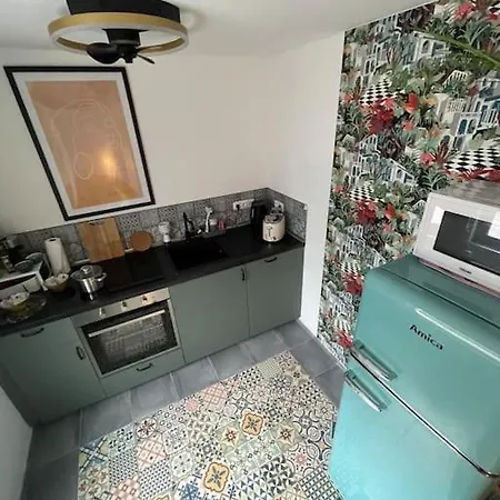 Hh_ferienhaus Nicole, 100 Meter Zum Badesee